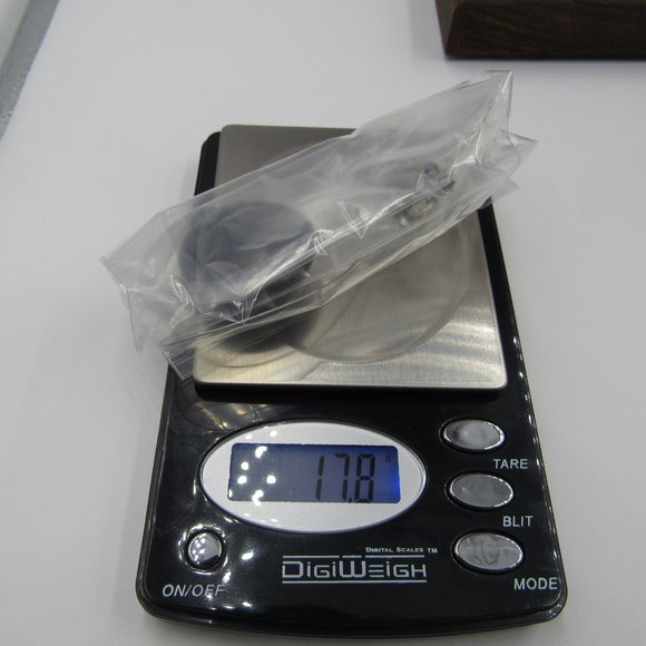 20" Silver Tone Large Stone Pendant Necklace - Picture 4 of 4